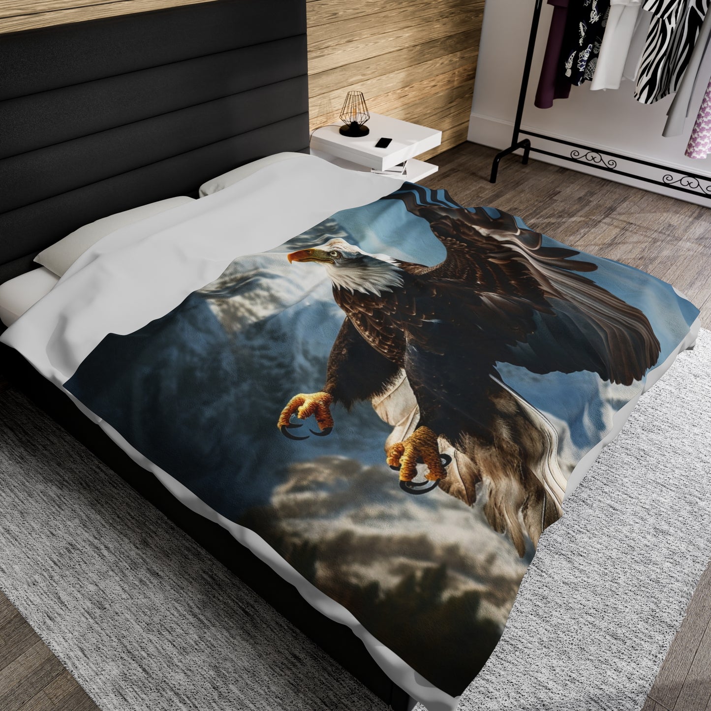 Elegant Bald Eagle Plush Blanket